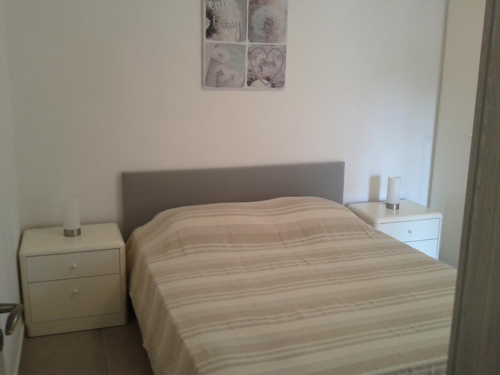 Apartment Melani Pula Ngoại thất bức ảnh