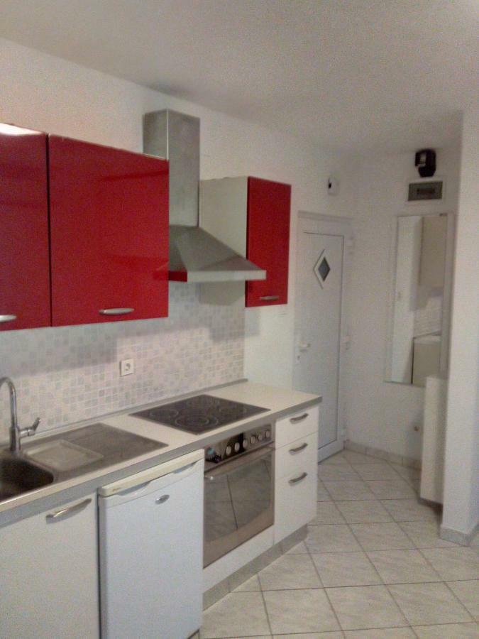 Apartment Melani Pula Ngoại thất bức ảnh
